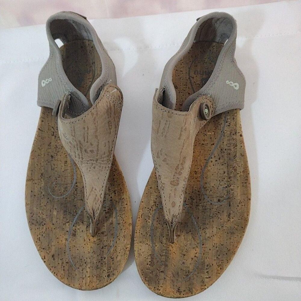 Ahnu Sandals Womens Size 6 Beige Thong Back Strap Cork Footbed Comfort Shoes